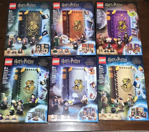 LEGO Harry Potter Hogwarts Moment  class set