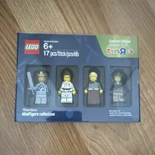 LEGO Warriors Minifigure Collection Limited Edition 17-Piece Set Box 6+