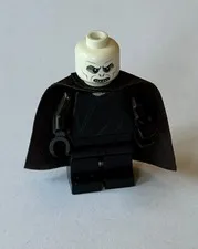 LEGO Harry Potter Minifigure Lord Voldemort with Cape hp098 In Sets 4865 4842
