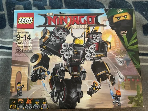 ***SEALED*** LEGO The LEGO Ninjago Movie: Quake Mech (70632) ***DAMAGED BOX***