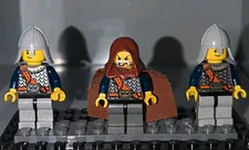 LEGO Fantasy Era Crown Bishop (Chess Piece) And 2 Crown Knight Guard Minifigures