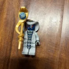 LEGO Rattla - Kai's Blade Cycle - 9441 Minifigure w/ Staff