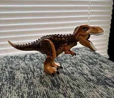LEGO Jurassic World T. Rex Tyrannosaurus Rex Dinosaur Figure 2010 Tracker 75918