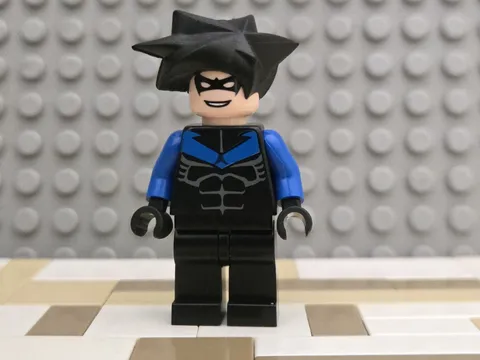 LEGO Nightwing Minifigure - 7785 DC Batman I - Arkham Asylum ***MISPRINT***