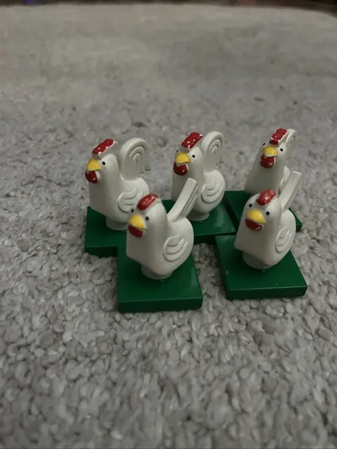 Lego Duplo Vintage Farm animal Roosters & Chickens 5 Pieces