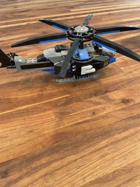 Lego DC Super Heroes 76054 -  Batman Batcopter Read Description