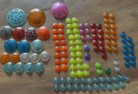 125 Genuine LEGO Translucent Radar Dish Lot 2x2 3x3 4x4 6x6 Mixed Colors Parts