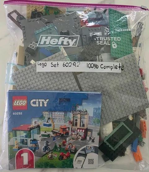 LEGO City 60292 Town Center No box 