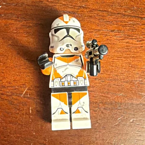 LEGO Star Wars Clone Trooper Minifigure White & Orange Armor w/ Blaster