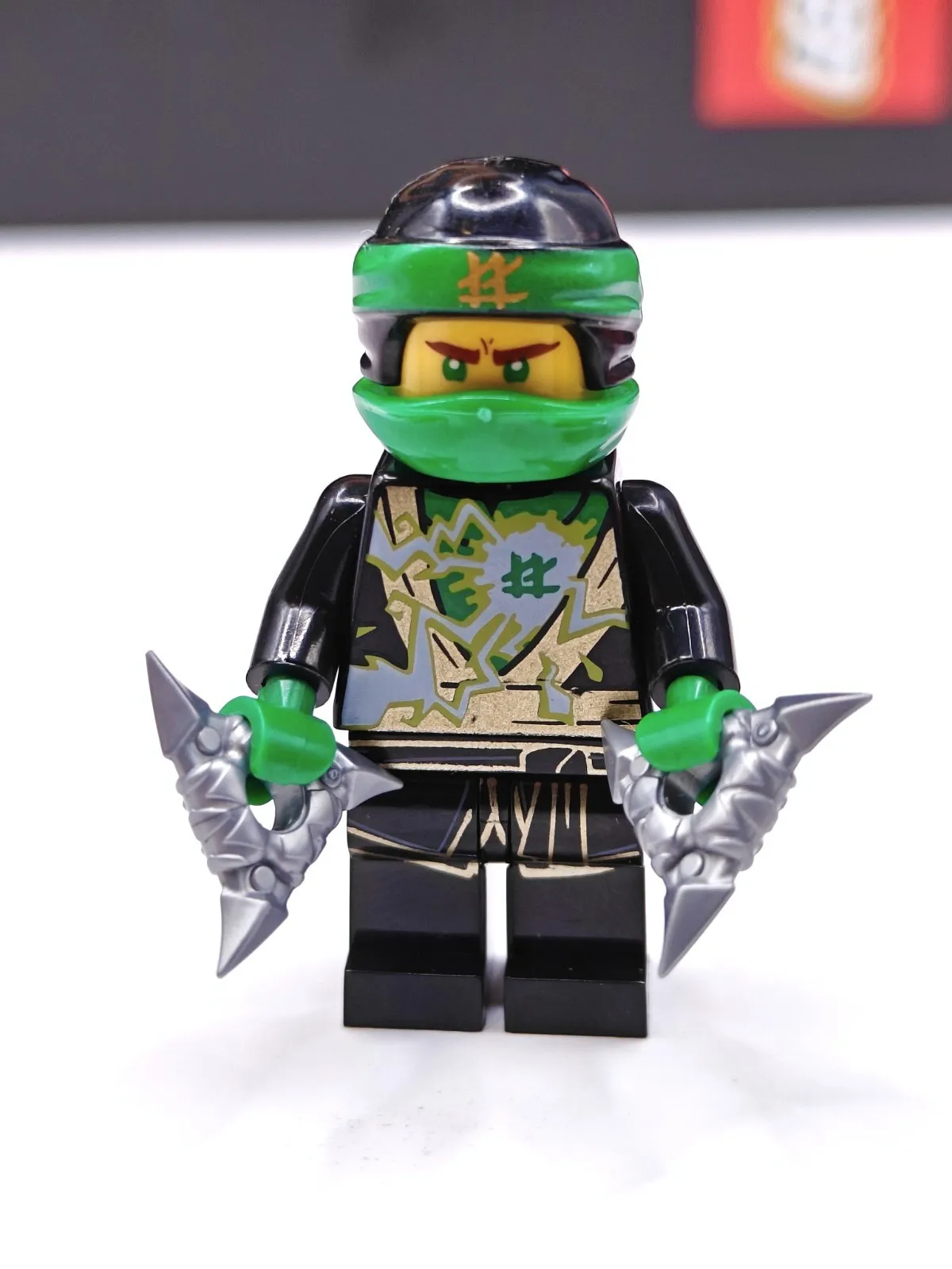 NEW Ninjago Lloyd (Spinjitzu Master) 70640 Sons of Garmadon