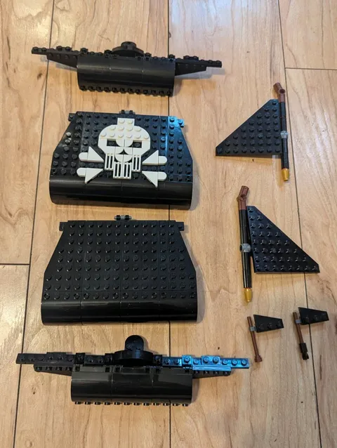 Custom Black Sails for LEGO 31109 Pirate Ship (Genuine LEGO - No Boat)