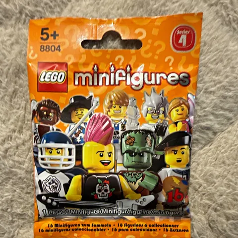 LEGO Minifigures Series 4 Lawn Gnome Minifigure Foil Pack Mystery Bag 8804