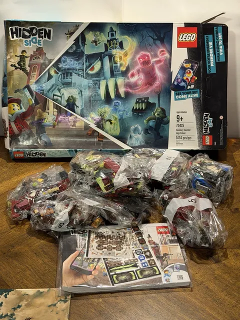 New LEGO Hidden Side 70425 Newbury Haunted High School Open Box Sealed Bags