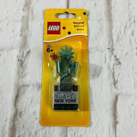 LEGO 853600 - STATUE OF LIBERTY MAGNET SET - NEW & SEALED