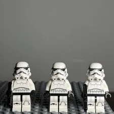 LEGO Minifigure Star Wars sw0585 Imperial Stormtrooper Printed Legs Lot Of 3 3C