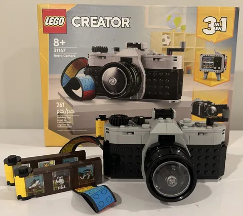 LEGO Creator 3-in-1 Retro Camera 31147 Complete Set w/ Box 261 pcs Age 8+