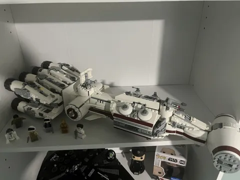 LEGO Star Wars Tantive IV 75244 Complete Set 1768 pcs 2019 Leia R2-D2