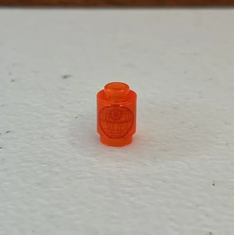 LEGO Star Wars - Trans-Neon Orange 1 x 1 Round Stud, Death Star Pattern (75017)