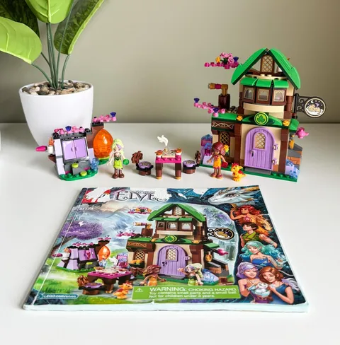 LEGO Elves: The Starlight Inn (41174) 100% Complete (minus box)
