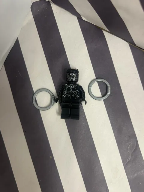 LEGO® Super Heroes Black Panther Minifigure Avengers Marvel 76103 76100