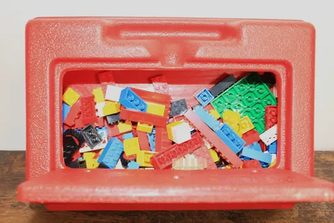 Vintage Lego Carrying Case Box Red Made In USA  12" x 8" x 3/5" w/ Bricks 1980's