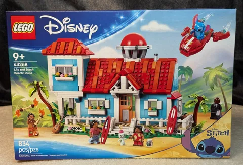 LEGO Disney Lilo & Stitch Beach House 43268 Building Set 834 Pcs New Sealed