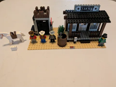 LEGO #6755 Wild West Sheriff's Lock-Up 100% Complete