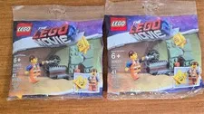LEGO Movie 2 Star-Stuck Emmet Set 30620 (41 Pieces Polybag) Lot-2