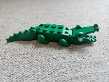 vintage LEGO minifigure green Crocodile Alligator