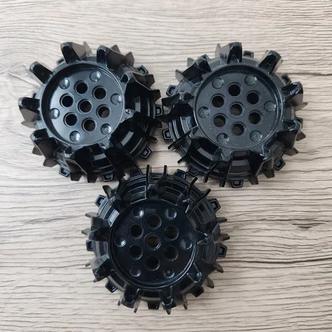 LEGO - 64712 Wheels Black Plastic with Small Cleats and Flanges, 2007 Lot of 3