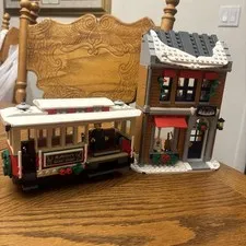 LEGO City Holiday Christmas Shops