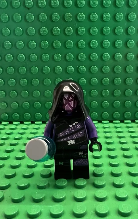 LEGO Cube Assassin Minifigure Fortnite Battle Bus 77073 fort006 mini figure