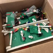 LEGO 3409 Championship Challenge Soccer Stadium + Team Bus & Stands