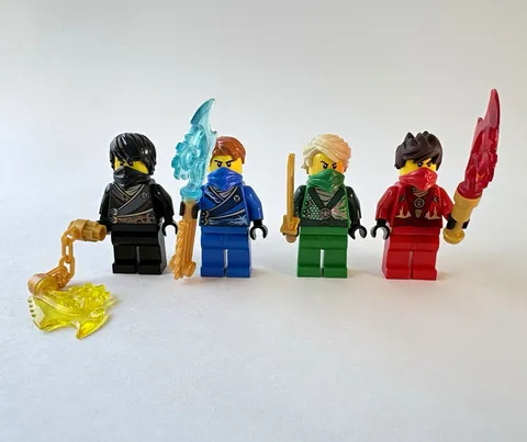 LEGO NINJAGO Rebooted Minifigure Lot of Jay Cole Kai and Lloyd with Accessories