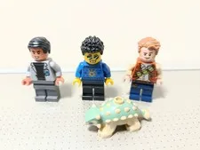 LEGO Dinosaur Ankylosaurus Baby and 3 Minifigures from Jurassic World 67443pb01
