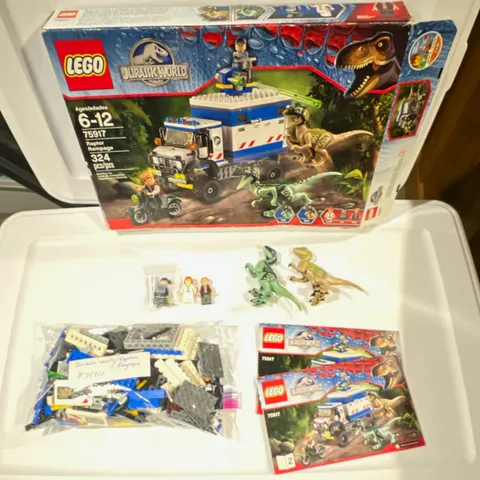 LEGO Jurassic World Raptor Rampage 75917 324pcs Complete Instructions Box