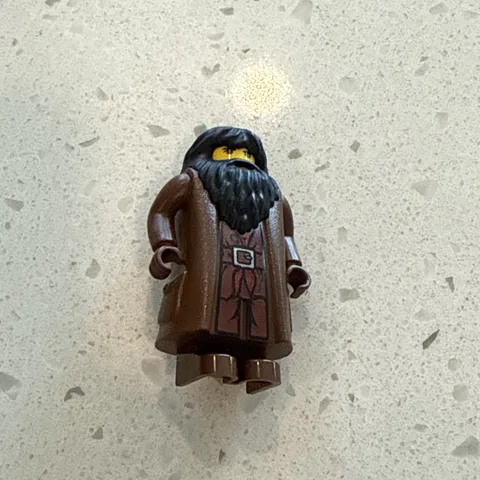 LEGO Rubeus Hagrid Minifig Harry Potter's Hogwarts 2001-2002 Yellow hp009