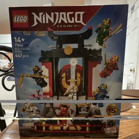 LEGO NINJAGO Legacy Ninja Character Display 71866 447pcs Age 14+ Limited