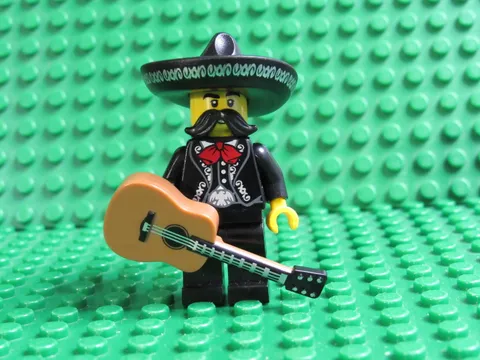 Lego Mariachi Collectible Minifigure Series 16 CMF 71013 Guitar Hat HG28