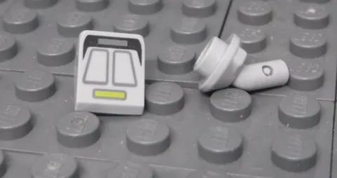 LEGO 10356 Star Trek: U.S.S. Enterprise - Worf’s Phaser for Minifigures 