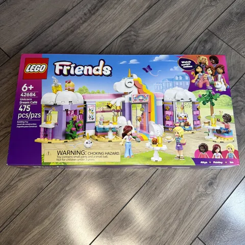 LEGO Friends Unicorn Dream Cafe 42684 Building Set NEW Sealed Aliya & Paisley