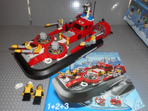 LEGO CITY: Fire Hovercraft (7944) near Complete W/Instructions Rare Retired