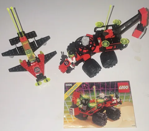 LEGO M-Tron #6896 Celestial Forager W/instructions + #6877 vector detector 100%