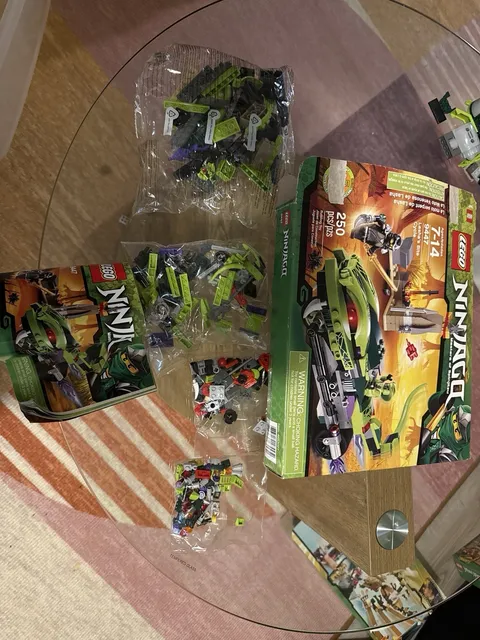 LEGO NINJAGO 9447 Lasha's Bite Cycle 250pc COMPLETE Sealed Contents, open box