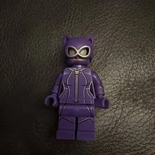 LEGO Catwoman Minifigure sh330 DC Super Heroes Batman 70902 70923 Rare