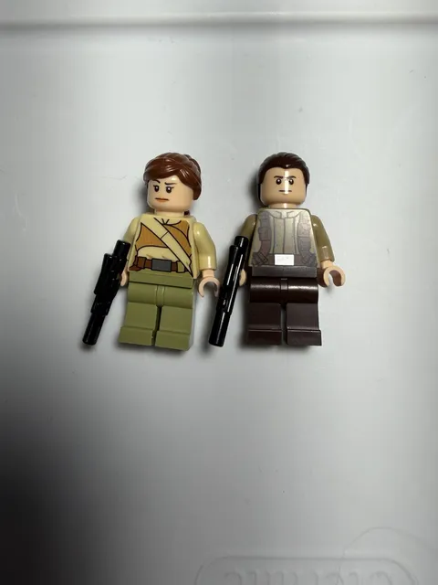 Lot 2 LEGO Star Wars minifigs Resistance Male Soldier + Female Soldier 75103 N7