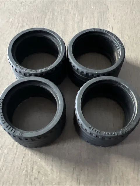 LEGO 55978 Black Tire 37 x 22 ZR - 4 Pieces