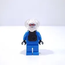 Lego 2008 Batman Mr. Freeze Blue Outfit Minifigure Great Condition (bat011i)