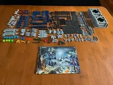LEGO 8893 - BIONICLE LAVA CHAMBER GATE WITH INSTRUCTION MANUAL