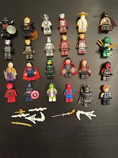 24 LEGO Minifigures Super Heroes Lot Batman Spider-Man Superman She-Hulk Captain